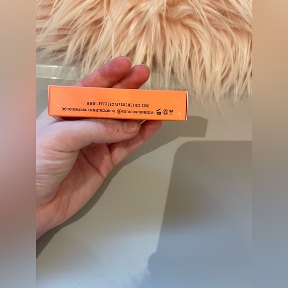 Jeffree Star Cosmetics Velour Liquid Lipstick - Picture 5 of 5